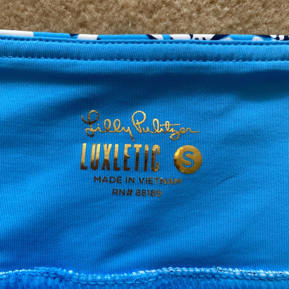 Lilly Pulitzer Annora Luxletic UPF50+ Lunar Blue Palm Beach Petals Print Size S - Picture 11 of 11